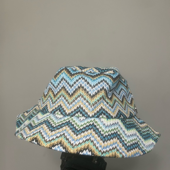 Steve Madden Women’s Zigzag Bucket Hat - Multicolored - Picture 2 of 4